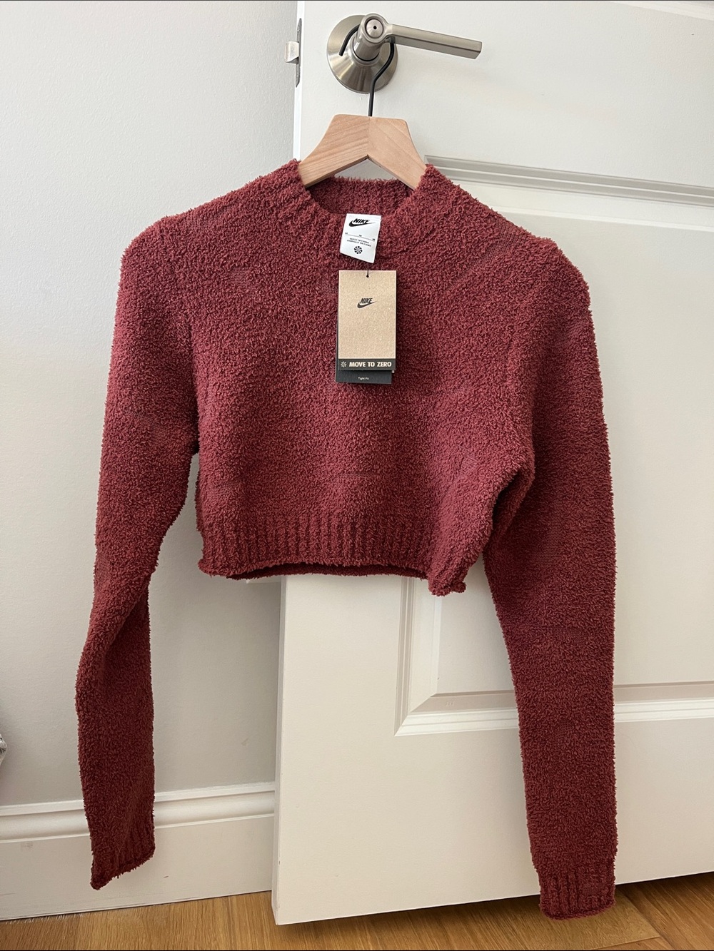 Nike Women's Cropped Crewneck Sweater in Burgundy